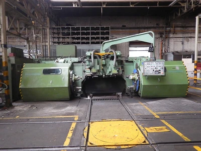 USED HEGENSCHEIDT MFD 165 PORTAL WHEELSET LATHE