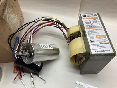 New | in-Stock GENERAL ELECTRIC 87121 GES250MLTAA4-5/2 Light Source Equipment Ohio US | Surplus Asset Holdings #1247042