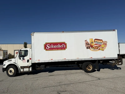 Used 2008 FREIGHTLINER BUSINESS CLASS M2 26' BOX TRUCK Box trucks Ohio US | Miedema Asset Management Group #1709385