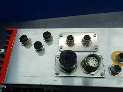 NEW SEW SERVODRIVE PHC21AA075M1E31A00