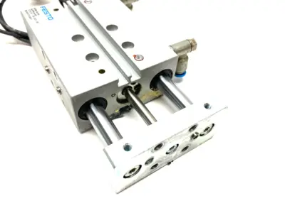 USED FESTO GUIDED DRIVE CYLINDER 30MM STROKE 16MM BORE 609347