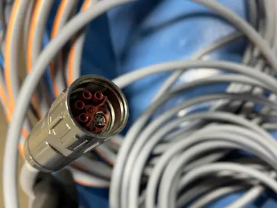 Controller Cables