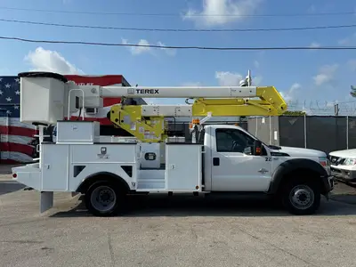 Used 2016 TEREX HR37M Bucket (boom) trucks Florida US | Truck and Van Outlet #1509228