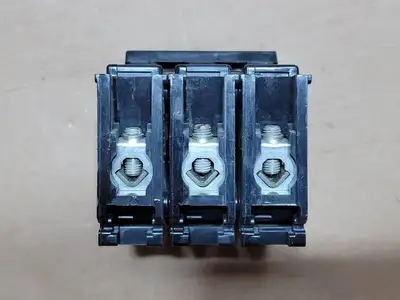 USED CUTLER-HAMMER BR350