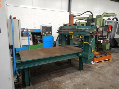 USED FUG MOBILE STRAIGHTENING PRESS 50 TON