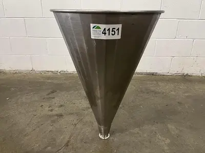 10 Gallon SS Hopper