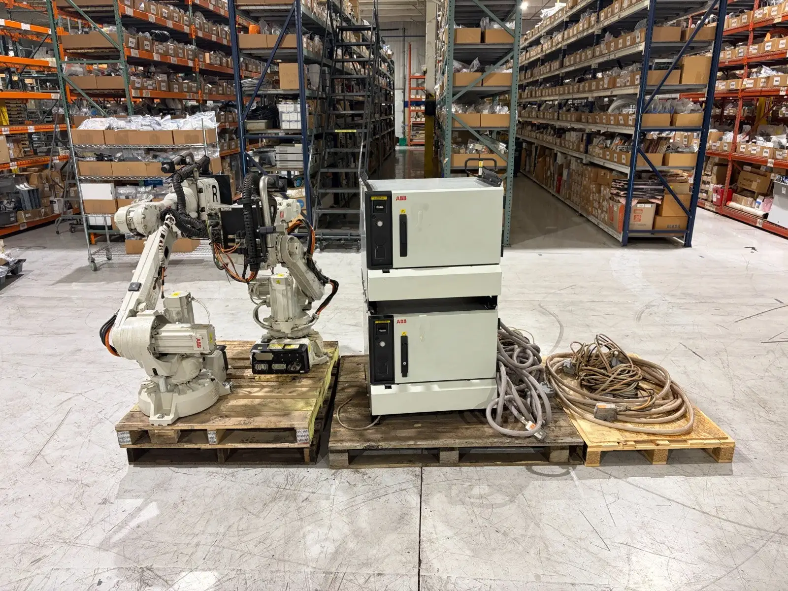 Used ABB IRB2600 & IRC5 Robot Parts Michigan US | Maverick Industrial Sales #1395375