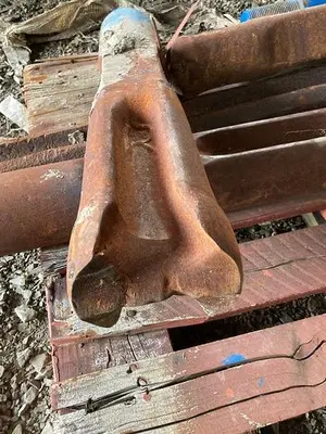 Used AFTERMARKET 5-1/2” DIAMETER X APPROXIMATELY 24” LENGTH CABLE TOOL DRILLING CHISEL BIT Other Cutting Tools Pennsylvania US | East West Machinery & Drilling #1417211