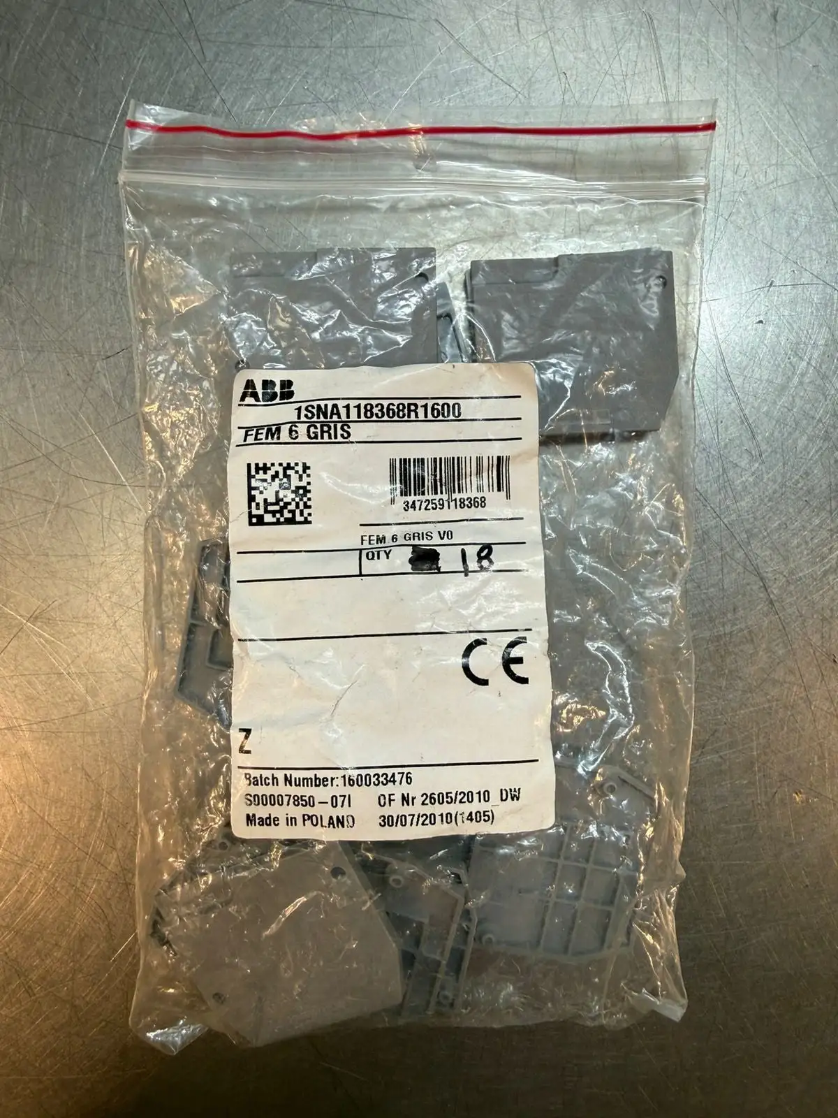 Abb 1SNA118368R1600 Fem 6 Gris V0 Pack of 18 und (7.3.2)