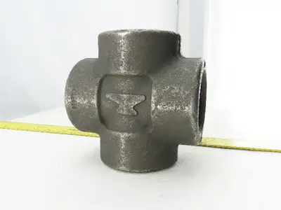SA/A105 B16 2" NPT Malleable Black Iron Cross Pipe Fitting 4-Way Female