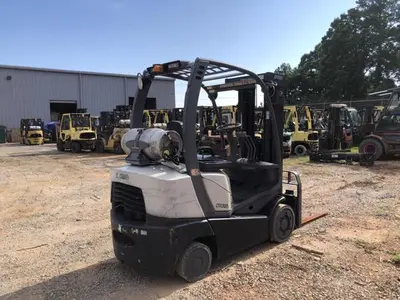 USED 2013 CROWN C-5