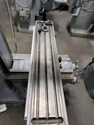 Used LAGUN REPUBLIC FTV-2 Vertical Mills Kentucky US | Aucto #565422