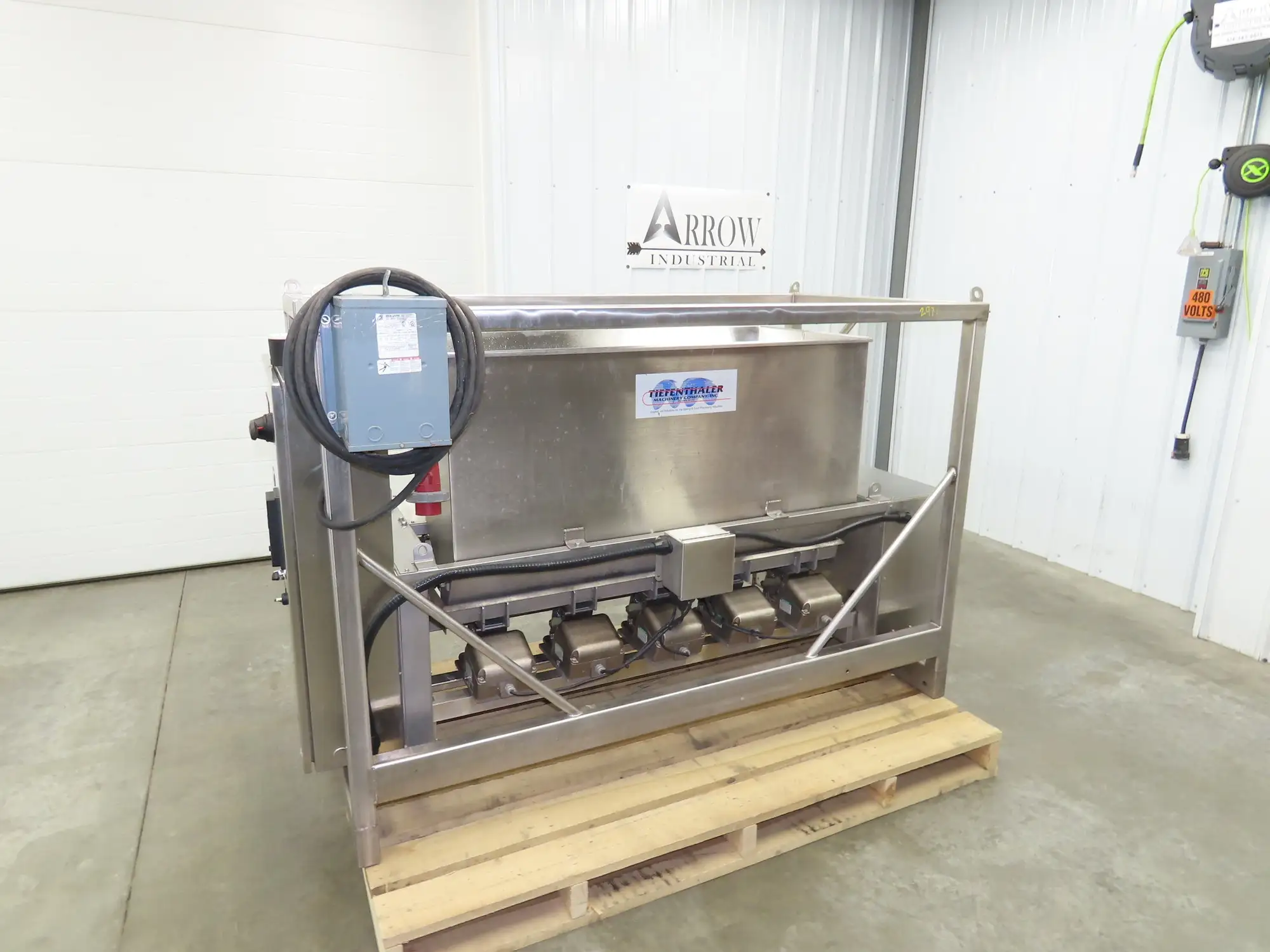 Tiefenthaler K-Topper Commercial Food Topping Handler Dry Bulk 480V Shaker 48"W