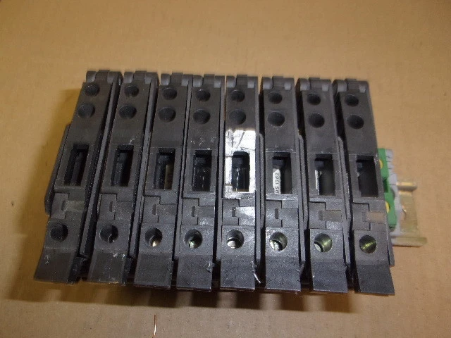 Used ENTRELEC FEM13U Terminal Blocks Arizona US | ASSET CONVERSION SPECIALISTS, INC. #311038