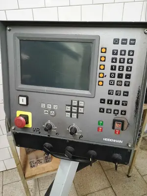 USED 1999 OSO FV 25 CNC