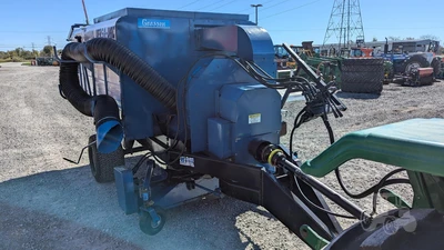 USED GOOSSEN VERSA VAC