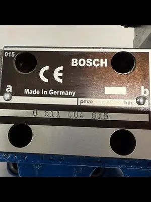 USED BOSCH 0 811 404 615