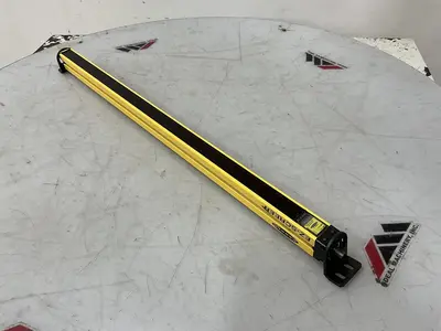 USED BANNER SLSR30-750Q8
