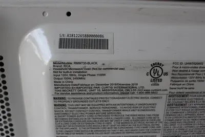 USED RCA R,W733B