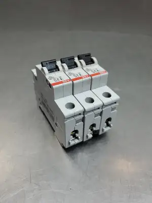 USED ABB S201-B10 Circuit Breaker, 1P, 10A, 230/400VAC