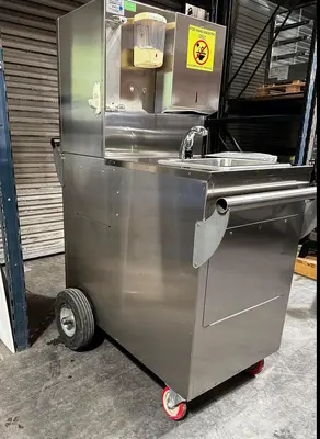 Mobile Sink Cart Self Contained Hand Wash Station Mobile Sink w/Pump and Reserve