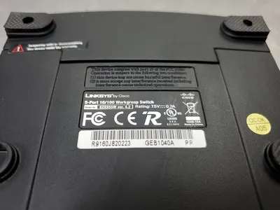 LINKSYS CISCO EZXS55W Ver 4.2 10/100 5-Port Workgroup Switch. 3D-4