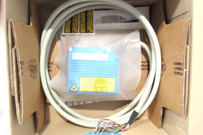 NEW SICK CLV410-0910S10 BARCODE SCANNER CLV4100910S10