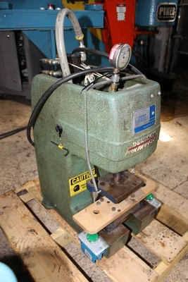 USED DENISON A