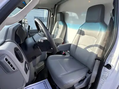 Used 2023 FORD E-450 Box trucks Florida US | Truck and Van Outlet #1509144