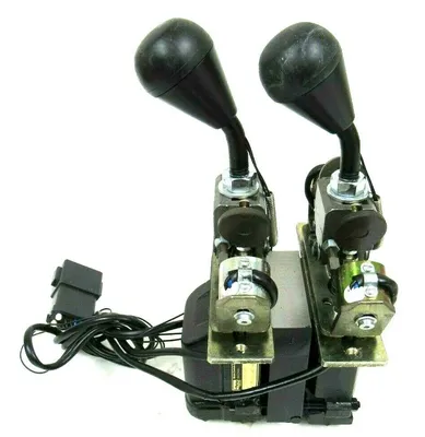 NEW DOOSAN K1003379 JOYSTICK 2-LE 6543-86457-004 P2001661502
