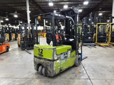 USED 2020 CLARK TMX25