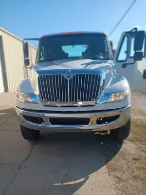 Used 2005 INTERNATIONAL DURASTAR 4400 Cab Chassis trucks California US | Ben Kaplan Equipment #1385741