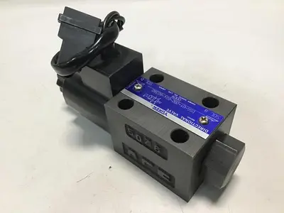USED YUKEN DSG-01-2B2-D24-60360