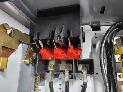USED SQUARE D MODEL 6