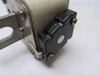 Buss Bussman SPP-7E1100 Semitron Square Body 700V 1100A High Speed Fuse