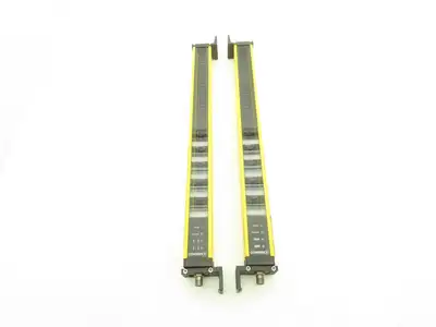 Contrinex Light Curtain Sender Receiver Set 14mm Res. 3.5M Range 49 Beam 400mm
