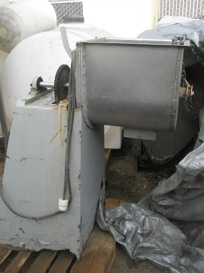 Used _UNKNOWN_ _UNKNOWN_ Ribbon Blenders California US | Machinery & Equipment #1413080