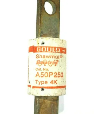 4 USED GOULD SHAWMUT A50P250 FUSES TYPE 4K