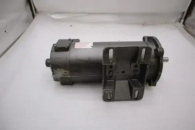 New Baldor IDNM3534 Inverter Duty AC Motor .33HP 1725RPM 3PH 60Hz STOCK H1569