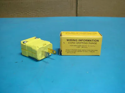 NEW hubbell Straight Blade Valise Dead Front Plug