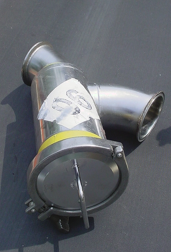 USED FLOWTECH 4" STRAINER 54 Y STRAINER FILTER