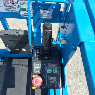 USED 2015 Genie GS-1930