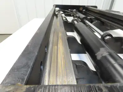 Hyster E80XN Forklift Carriage Fork Positioner 47" Width 7000lbs Class 4 READ