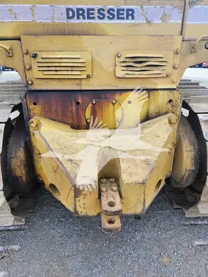 USED 1986 DRESSER TD20E