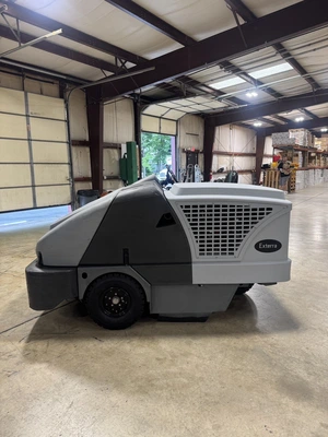 Advance Exterra Ride-On Propane Sweeper Refurbished