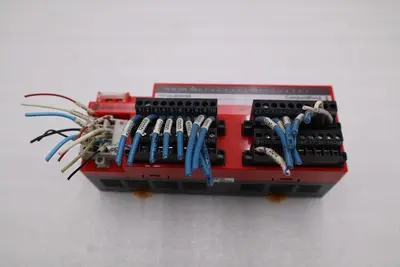 AB ALLEN BRADLEY 1791DS-IB8X0B8 I/O MODULE STOCK H1814