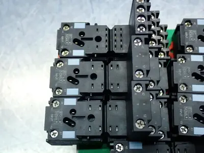 NEW SCHNEIDER ELECTRIC RXZE2S114M