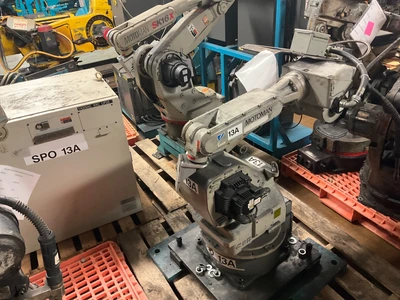 USED YASKAWA MOTOMAN UP20