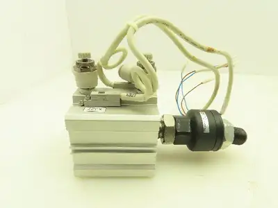 SMC CDQ2B50-30DM Compact Air Cylinder 50mm Bore 30mm Stroke