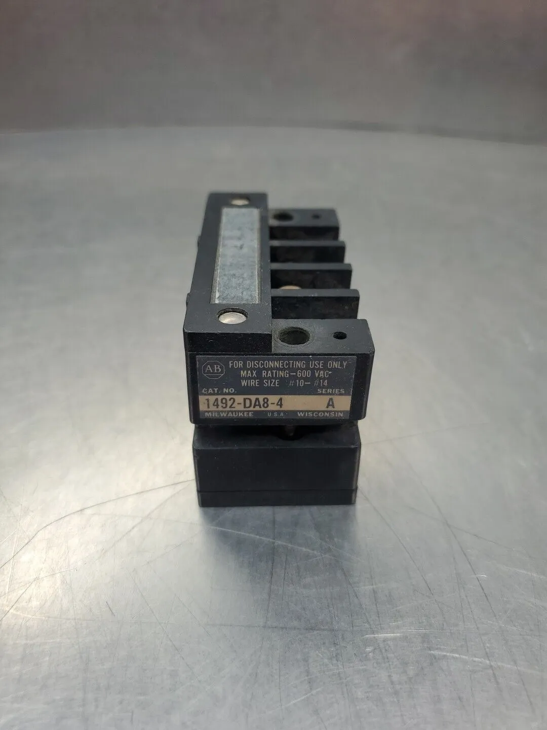 Allen-Bradley 1492-DA8-4 Ser A Terminal Block 4B-43